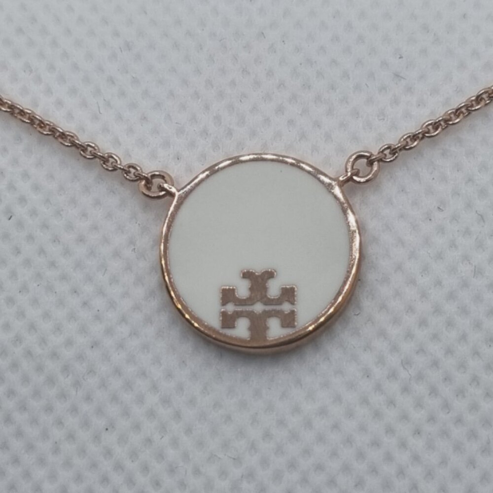 Tory Burch White Enamel Circle Logo Necklace in Rose Gold Tone